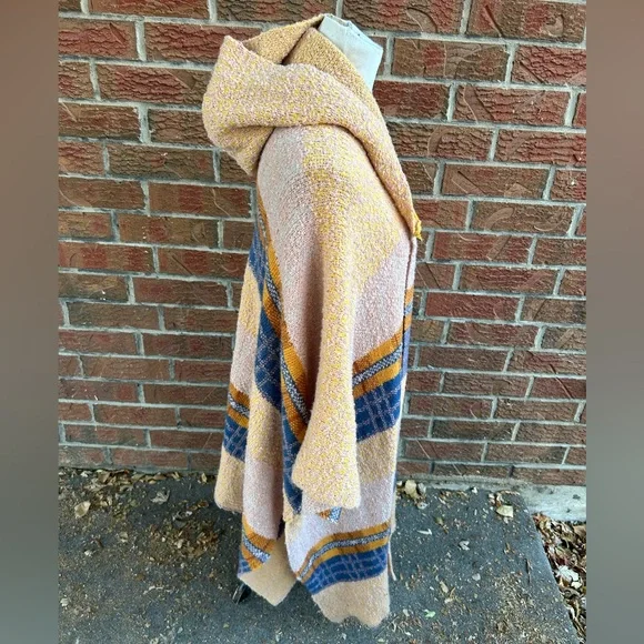 Free People hooded striped poncho - Picture 4 of 5